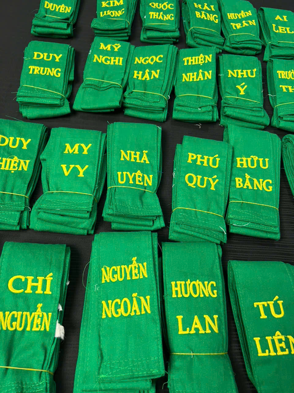 Vải Polyester pha Cotton (CVC hoặc T/C) - Sự dẻo dai và tiện lợi